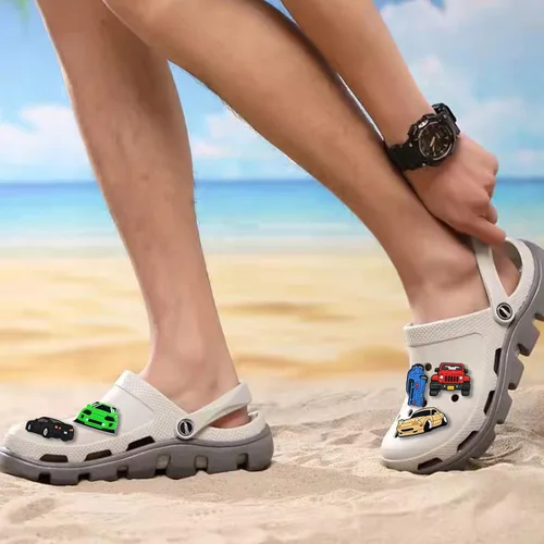 Miniatura 6 de 3640 dijes para decoración de sandalias de zueco, dijes de juegos de dibujos animados para regalo de cumpleaños, recuerdos de fiesta para niños