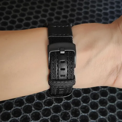 Miniatura 5 de Abanen Correas de reloj militar de nailon para Fitbit Versa 4 / Sense 2, conectores mejorados con tela tejida transpirable correa duradera