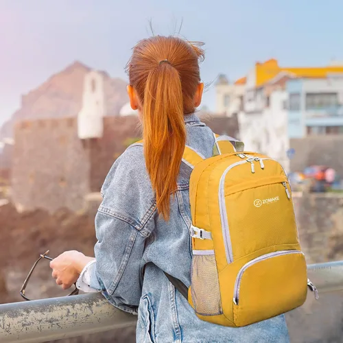Miniatura 6 de ZOMAKE Mochila plegable ligera de 30 L, mochilas de senderismo plegables resistentes al agua Mochila plegable compacta para viajes (amarillo)