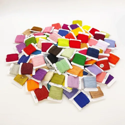 Kit de hilo de bordado 108 colores 99 hilos de algodón 9 hilos metálicos en bobinas de plástico, codificación de colores Dmc para punto de cruz,