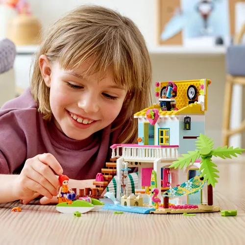 Miniatura 3 de LEGO Friends Beach House 41428 Kit de construcción; chispas horas de juego de aventura de verano (444 piezas)
