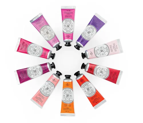 Miniatura 3 de La Chatelaine Crema de manos con manteca de karité al 20% tamaño de viaje, aceite de argán orgánico, hidratante, nutritiva, reparadora, loción