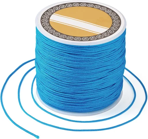 Miniatura 13 de Pandahall - Cordón de nailon para joyería de 109 yardas, cuerda de anudación china de hilo de macramé para joyería Kumihimo (vara dorada)
