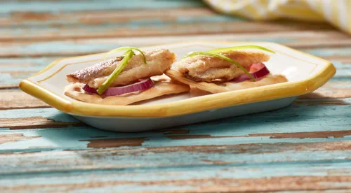 Miniatura 7 de Season Sardinas en aceite de oliva – capturadas en la naturaleza, 0.78 oz de proteína, bocadillos Keto, más Omega 3 que atún, Kosher, alto