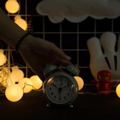 Miniatura 3 de FLOITTUY {Reloj despertador fuerte para personas que duermen profundamente) Reloj despertador de campana doble de 3.5 pulgadas con luz de fondo