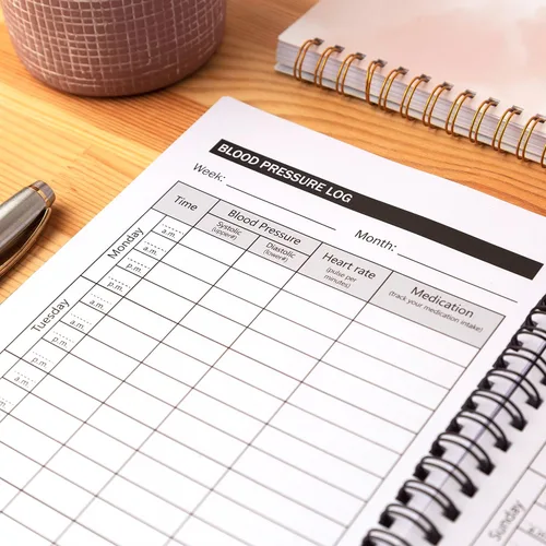 Miniatura 3 de Miru Cuaderno de registro de presión arterial A5 con tapa dura, cuaderno de presión arterial encuadernado en espiral, registro y monitoreo diario