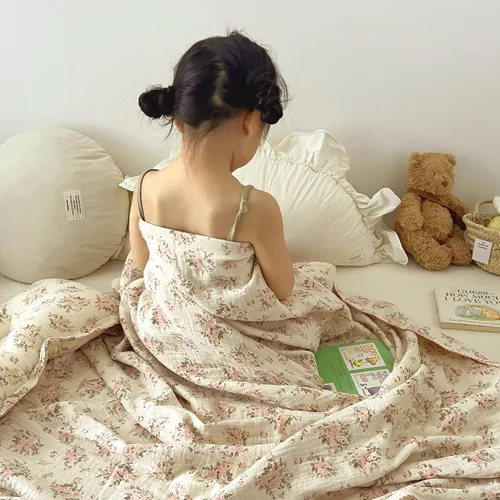 Miniatura 20 de BuLuTu Manta de 4 capas para niños pequeños, 100% algodón muselina, mantas de cama para niños, niñas, niños, con bonito patrón de flores de hibisco