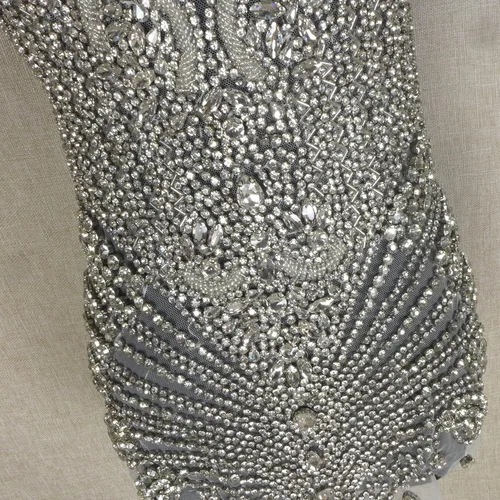Miniatura 5 de Labellezalady - Parche de aplique de corpiño completo de lujo con strass hechos a mano, strass de plata brillante para corpiño de vestido de novia