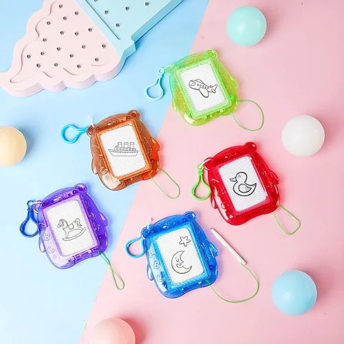 Miniatura 7 de Outus 24 Piezas Mini Tableros Magnéticos de Dibujo, Tablero de Garabato para Niños, Llavero con Clip para Mochila, Tablero de Dibujo Borrable