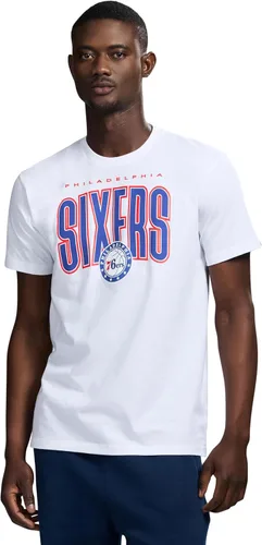 Miniatura 21 de GAME 7 NBA Camiseta de Hombre GAME 7 X NBA con Licencia Oficial de Gráficos de Manga Corta Ligera Clásico Cuello Redondo de Algodón marino