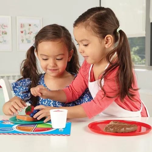 Miniatura 4 de Learning Resources Serve It Up! Play Restaurant - 35 piezas, a partir de 3 años, juego de restaurante de simulación para niños, juguetes