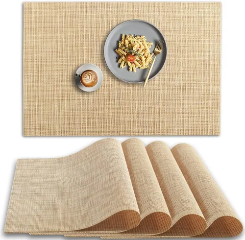 homEdge Juego de 4 manteles individuales de PVC, antideslizantes, resistentes al calor, manteles individuales de vinilo lavables, juego de 4 Beige