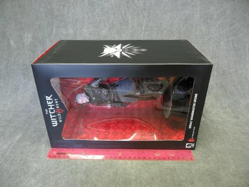 Miniatura 7 de Dark Horse Deluxe The Witcher 3: Caza Salvaje: Figura Geralt Grandmaster Ursine