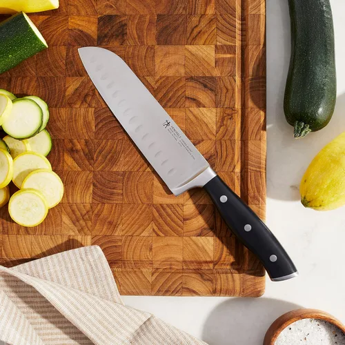 Miniatura 2 de Henckels Cuchillo Santoku Forged Accent de 7 pulgadas con Filo Hueco, Negro