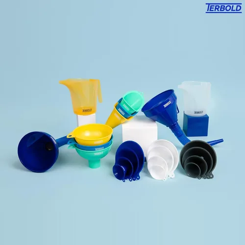 Miniatura 7 de Embudo flexible automotriz con manguera Embudo de aceite flexible de boca ancha para uso automotriz – gas, líquido de transmisión, combustible Azul