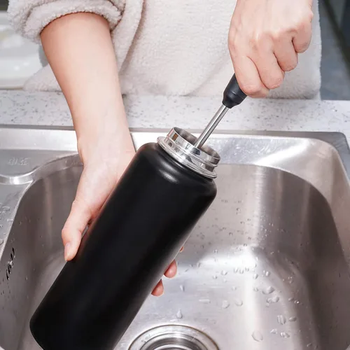 Miniatura 8 de Cepillo de limpieza para botellas de agua con 2 cabezales reemplazables, compatible con botellas deportivas, vasos, tazas, decantadores de vino