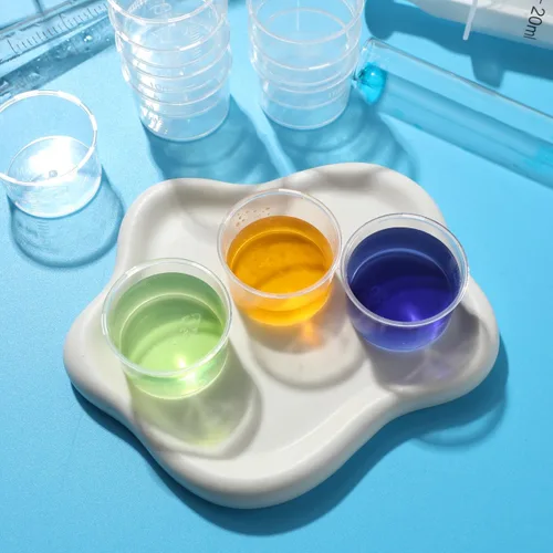 Miniatura 9 de TOYANDONA Juego de 100 vasos medidores desechables de plástico transparente de 0.3 onzas líquidas, vasos medidores gruesos para mezclar pintura