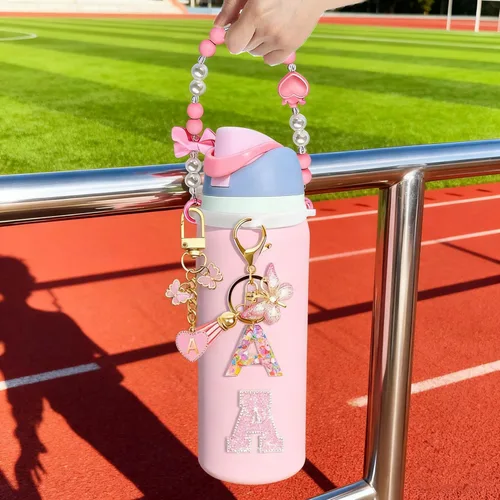 Miniatura 3 de Lindo Juego de Dijes de Letras para Botella de Agua Owala de 24oz, 32oz, 40oz, Owala Kids y Vaso de Café, FreeSip – Incluye Correa con Asa, para Rosa