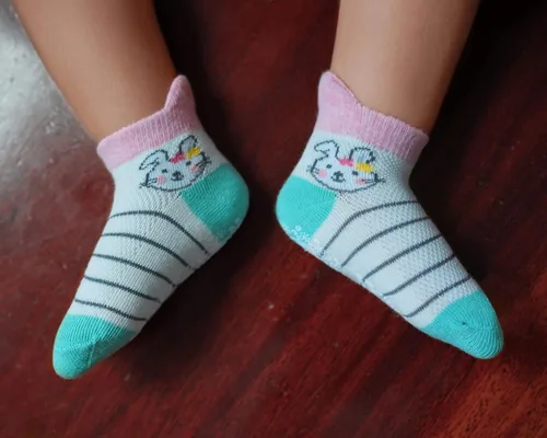 Miniatura 7 de RATIVE Calcetines antideslizantes con puños para bebés, niños y niñas