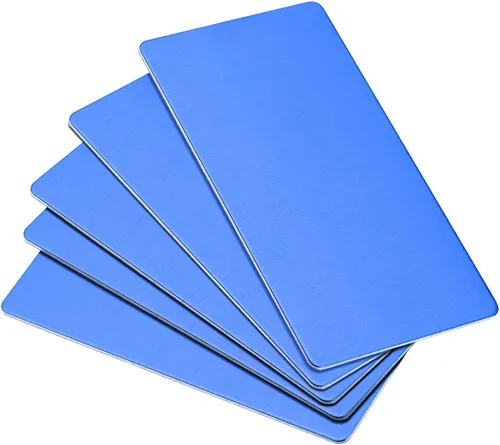 Miniatura 14 de uxcell Tarjeta de metal en blanco 2.598x1.772x0.039 in Placa de aluminio anodizado para bricolaje Impresión láser Grabado Negro 5