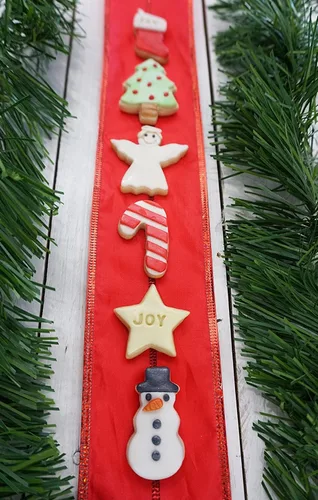 Miniatura 6 de R&M International Mini cortadores de galletas de Navidad, muñeco de nieve, medias, estrella, bastón de caramelo, árbol, ángel, juego de 6 piezas