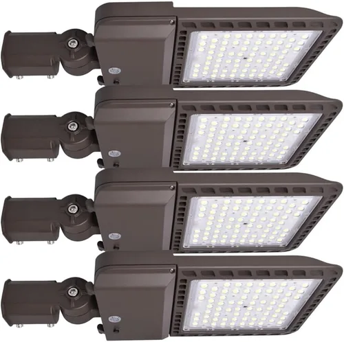 Paquete de 4 luces LED de estacionamiento para exteriores de 300 W con fotocélula del atardecer al amanecer y ajustador deslizante, luz diurna de