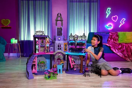 Miniatura 2 de Monster High Casa de muñecas, juego de escuela secundaria embrujada con 7 áreas de juego y más de 35 piezas de narración de historias, incluyendo