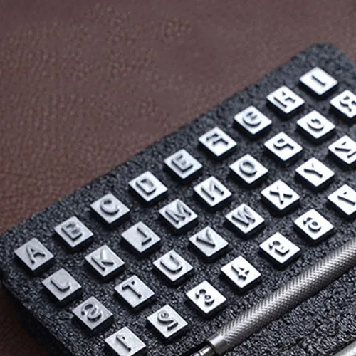 Miniatura 8 de Juego de 26 sellos de letras de metal de artesanía en mayúscula, 1/4 pulgadas (0.236 in) de acero para impresión de letras del alfabeto, herramienta