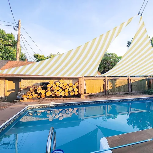 Miniatura 12 de E&K Sunrise - Toldo parasol triangular de 10 x 10 x 10 pies, bloquea los rayos UV, para patio, jardín, al aire libre (azul)
