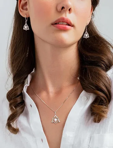 Miniatura 2 de STARCHENIE Collar de nudo celta para mujer, plata de ley 925, colgante de nudo de amor Trinity, piedras de nacimiento, joyería