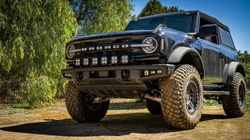 Miniatura 2 de Baja Designs Kit de luces LED para parachoques deportivo XL enlazable para Ford Bronco 2021-2024 con parachoques de acero