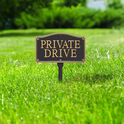 Miniatura 4 de Whitehall Productos Private Drive Pared/Placa de declaración de césped, negro/dorado