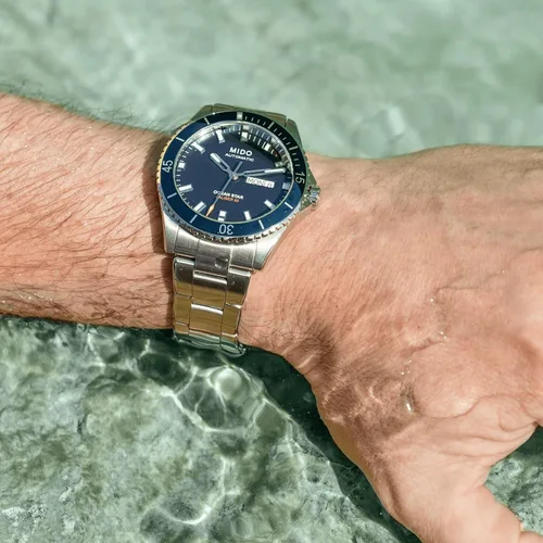 Miniatura 14 de MIDO Ocean Star 200 - Swiss Automatic Watch for Men - 42.5mm Stainless Steel Case - Day/Date Calendar - Rotating Bezel - 200m Water Resistance