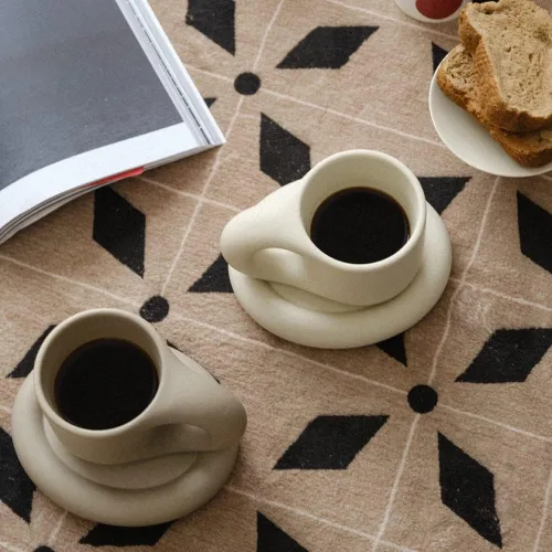 Miniatura 7 de WENSHUO Taza de Café Graciosa y Divertida, Taza y Platillo de Noveldad Linda, Crema Mate, 9 oz (Crema Mate)