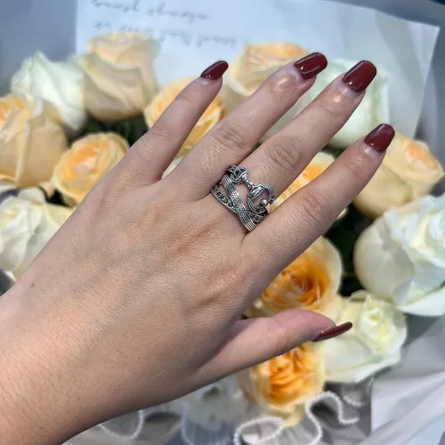 Miniatura 4 de Anillos de oro cruzados para mujer, anillo vintage de plata llamativa, anillos de banda de cristal negro y transparente, regalo de Navidad
