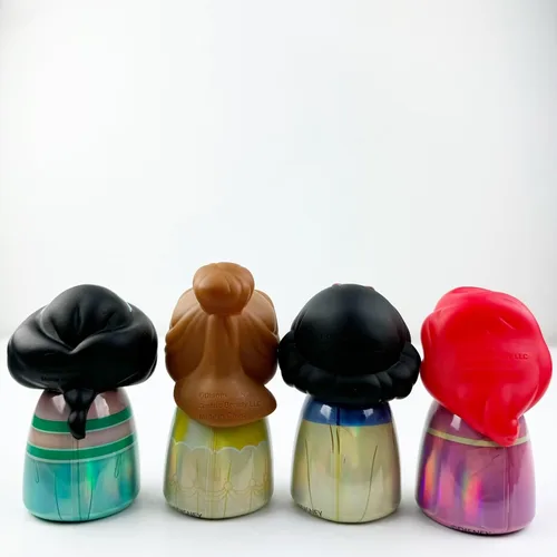 Miniatura 7 de Disney Princess - Juego de bombas de baño y gel de baño, juego de 8 piezas con 4 gel de baño perfumado y 4 bombas de baño, 4 dijes sorpresa y 4