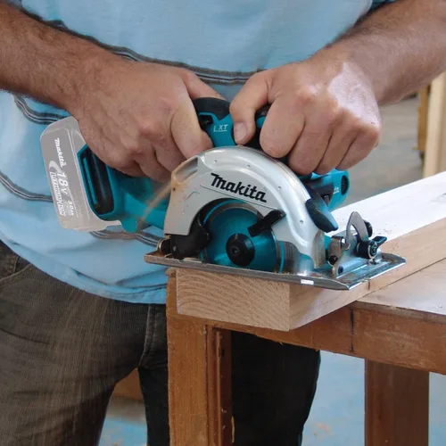 Miniatura 6 de Makita XSS03Z - Sierra circular inalámbrica de iones de litio de 18 V LXT de 5-3/8 pulgadas (solo herramienta, sin batería)