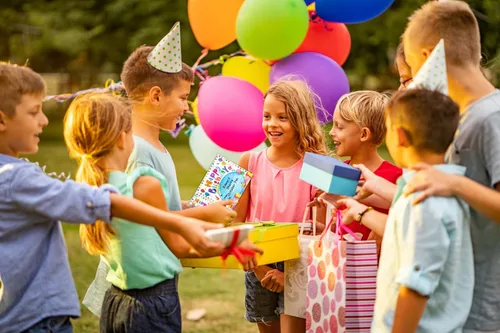 Miniatura 3 de D24TIME 36 piezas de certificados de feliz cumpleaños, regalos para niños y estudiantes de profesores, acuarela, aula, certificados de cumpleaños