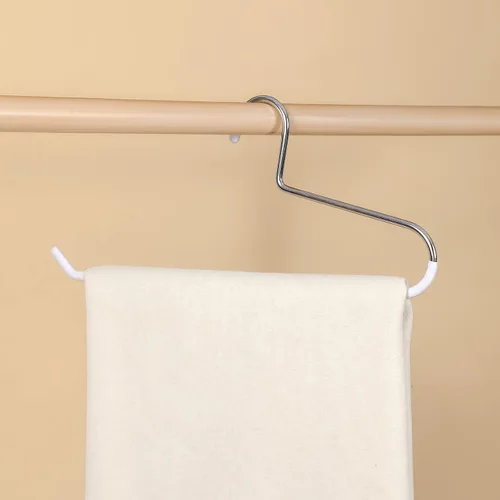 Miniatura 7 de VASLIM Paquete de 8 perchas resistentes con revestimiento de vinilo negro antideslizante, ideal para edredones, manteles, toallas, sacos de dormir