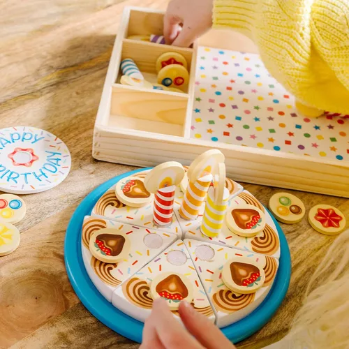 Miniatura 6 de Melissa & Doug, pastel de fiesta de cumpleaños, juego con alimentos, mezclar y combinar, decoraciones para pastel y 7 velas