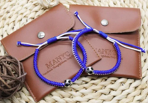 Miniatura 7 de MANYC - Pulseras de fútbol para hombres, mujeres y niños, accesorios elegantes para fanáticos del fútbol, regalos de espíritu de equipo para niños