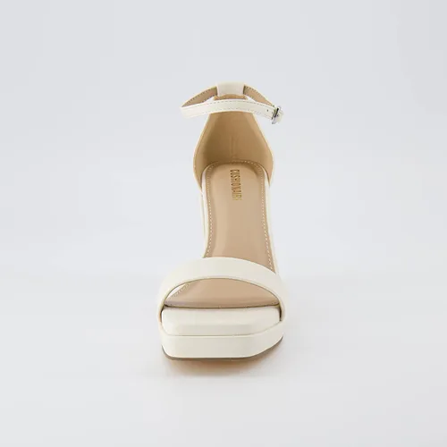 Miniatura 3 de CUSHIONAIRE Sandalia Grammy de plataforma con tacón de bloque de una banda para mujer + espuma viscoelástica, anchos disponibles