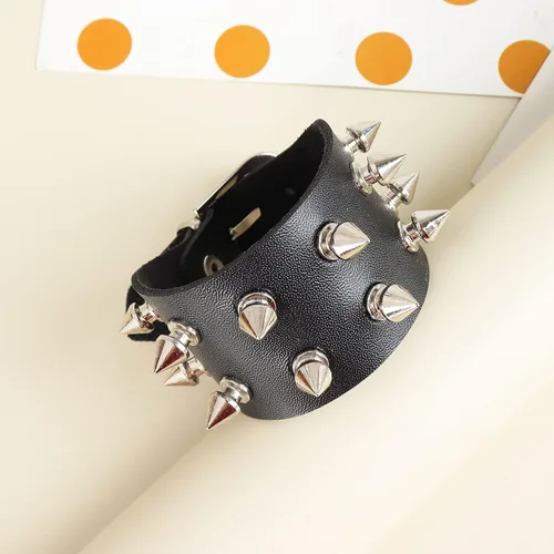 Miniatura 5 de YANCHUN Gargantilla Puddin para mujer, pulsera de cuero con pinchos, accesorios de disfraz de Halloween