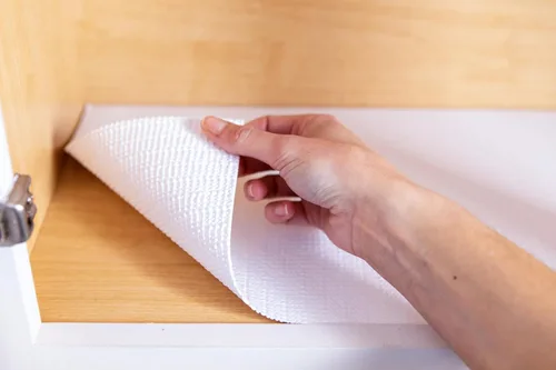 Miniatura 6 de Smooth Top EasyLiner para armarios y cajones - Fácil de instalar y cortar a medida - Papel para estantes y forro para cajones no adhesivo - Forro
