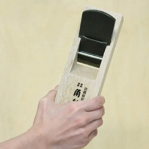 Miniatura 3 de KAKURI Cepillo de mano de 50 mm para carpintería, KANNA cepillo de bloque japonés, herramienta manual de alisado, 9.5 x 2.5 x 2.4 pulgadas, cuerpo