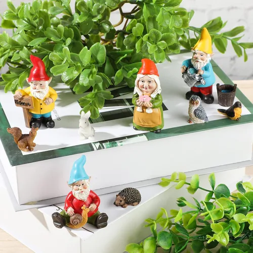 Miniatura 6 de Jetec Juego de 10 piezas de mini gnomos de hada, estatua de jardín, gnomos de resina en miniatura, pintados a mano, ardilla, erizo, búho, pájaro