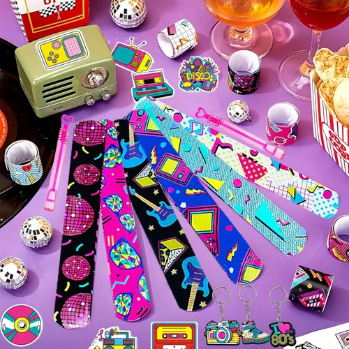 Miniatura 4 de CHSLtmxq 122 PCS Decoraciones de Fiesta de los Años 80, Set de Suministros de Favores de Fiesta Temática de los Años 90, Pulseras Slap y Llaveros