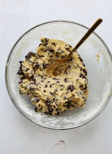 Miniatura 5 de Ghirardelli Brownie & Cookie Mix Variety Pack – Dark Chocolate Chip Cookie Mix (16.75 oz) & Salted Caramel Brownie Mix (16 oz), 2 Count