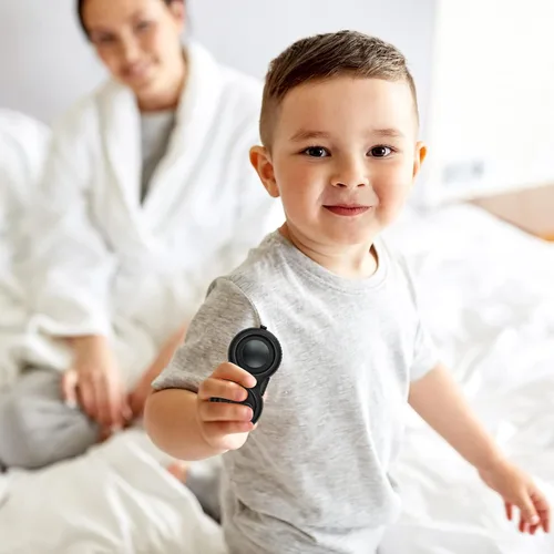 Miniatura 2 de Juego Original de Juguete Fidget, Controlador Clásico de Goma Juguete Fidget de Concentración con 8 Funciones Fidget y Cordón - Excelente