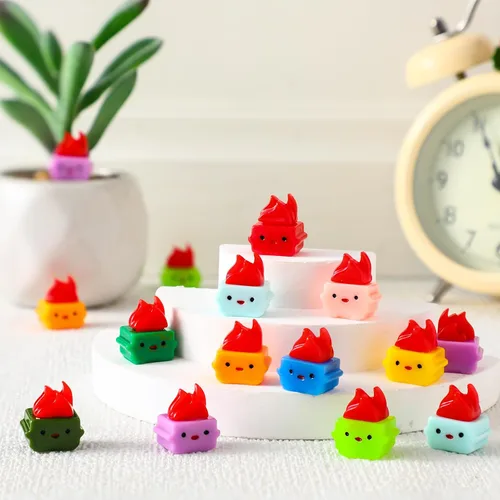 Miniatura 4 de Simgoing 50 piezas de mini figuras de resina a granel en forma de basura de resina en miniatura, mini basurero, accesorios de escritorio, divertidos
